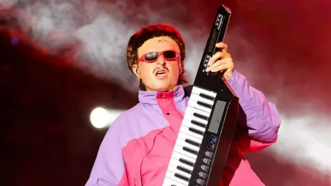 Helicopter Collision in Brazil Claims Music Star Oliver Tree Amid Rising Calls for Aviation Safety