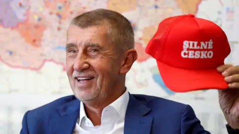 Andrej Babis Seeks to Regain Power in Czech Elections Amid Rising Extremism