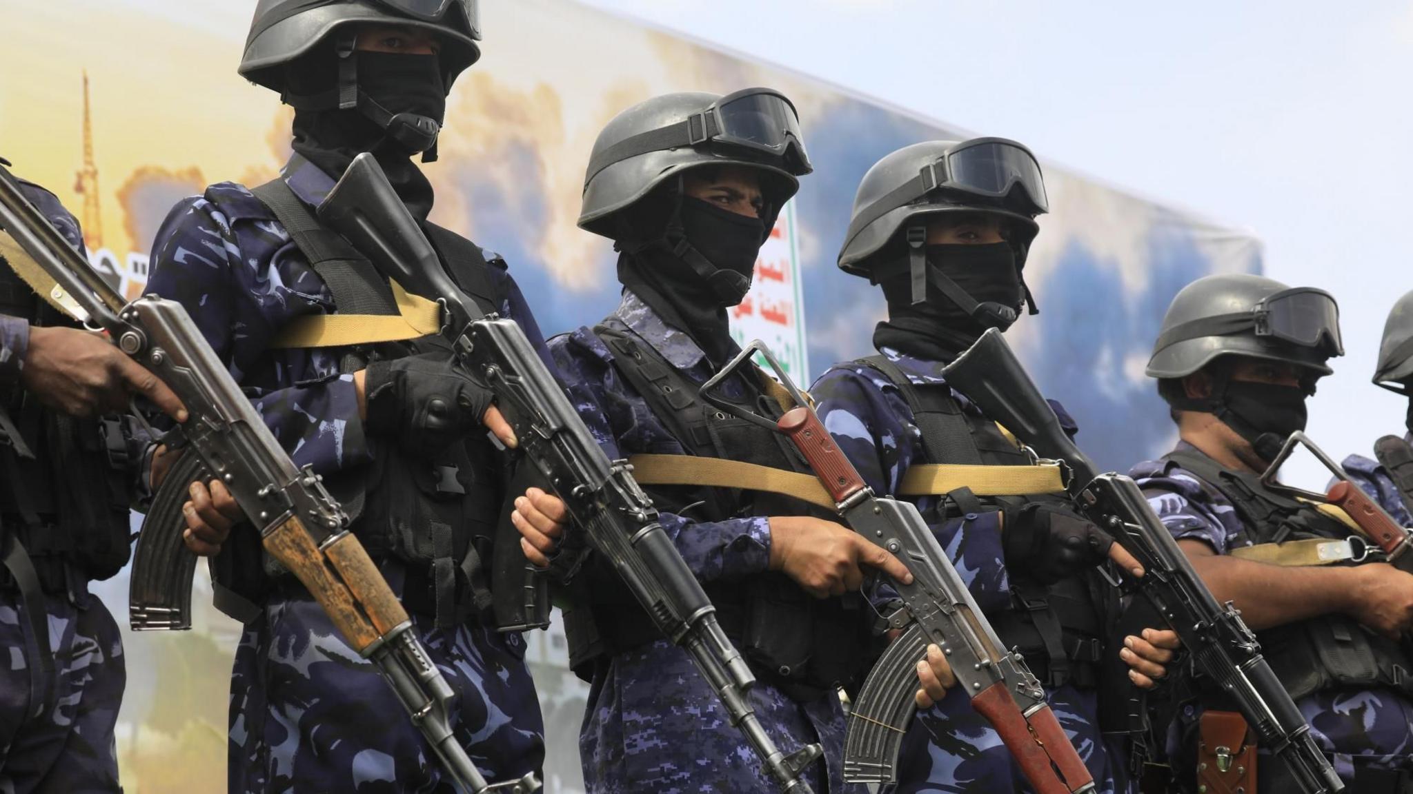 Houthi drone and missile strikes kill at least 30 Yemeni government troops