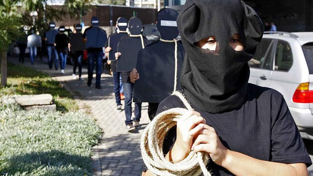 Lebanon Parliament Votes to Abolish the Death Penalty