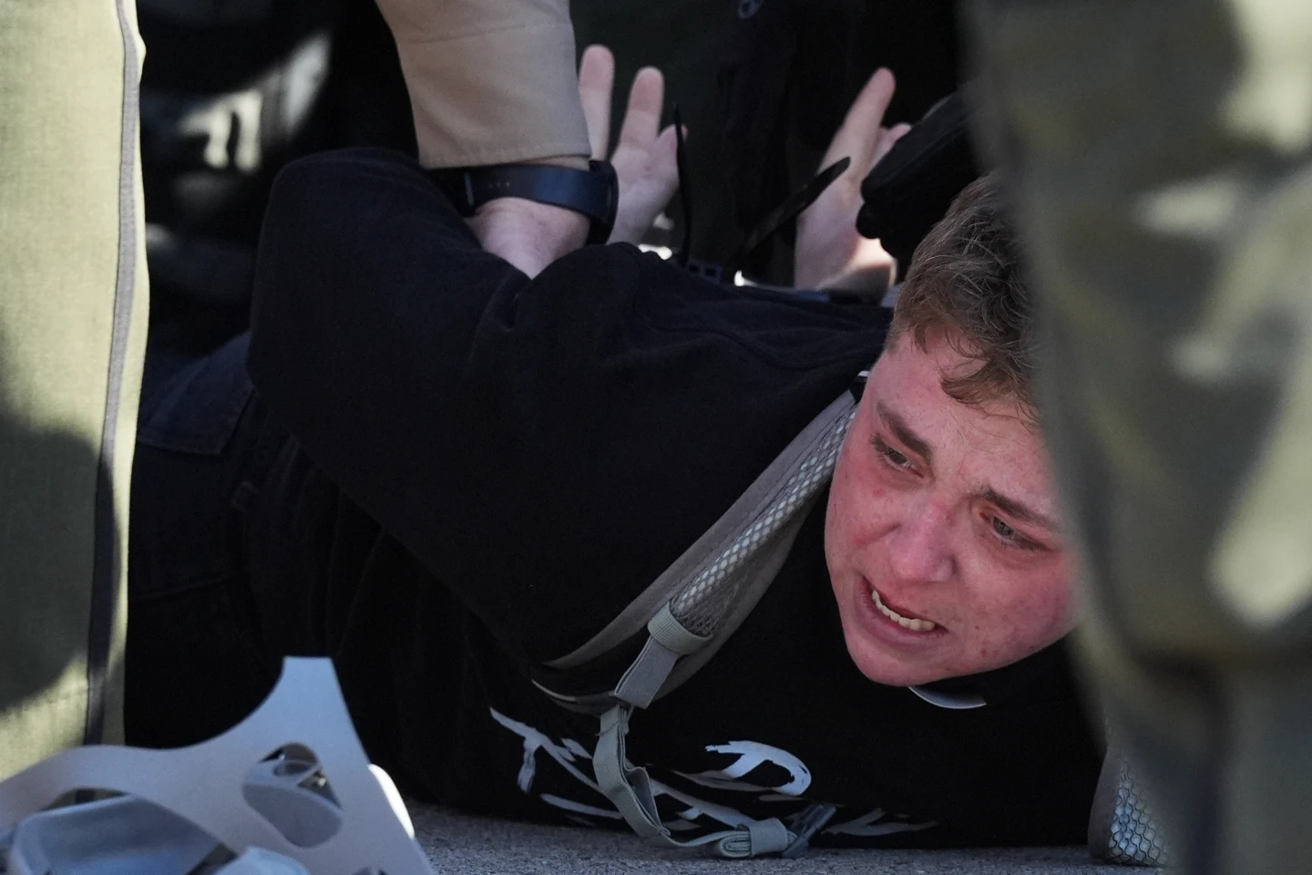 Protests Erupt Outside Chicago Immigration Facility amid Controversy