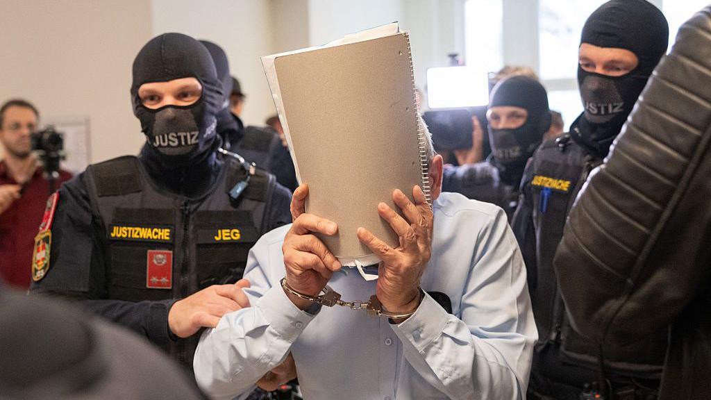 Austrian Court Convicts Former Syrian Intelligence Chief for Torture and Sexual Abuse