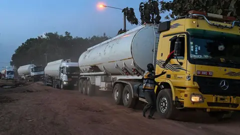 Niger Takes Firm Action Against Fuel Transporters Amid Mali's Jihadist Threat