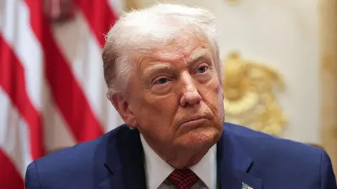 Trump Imposes Blockade on Venezuelan Oil Tankers Amid Escalating Tensions