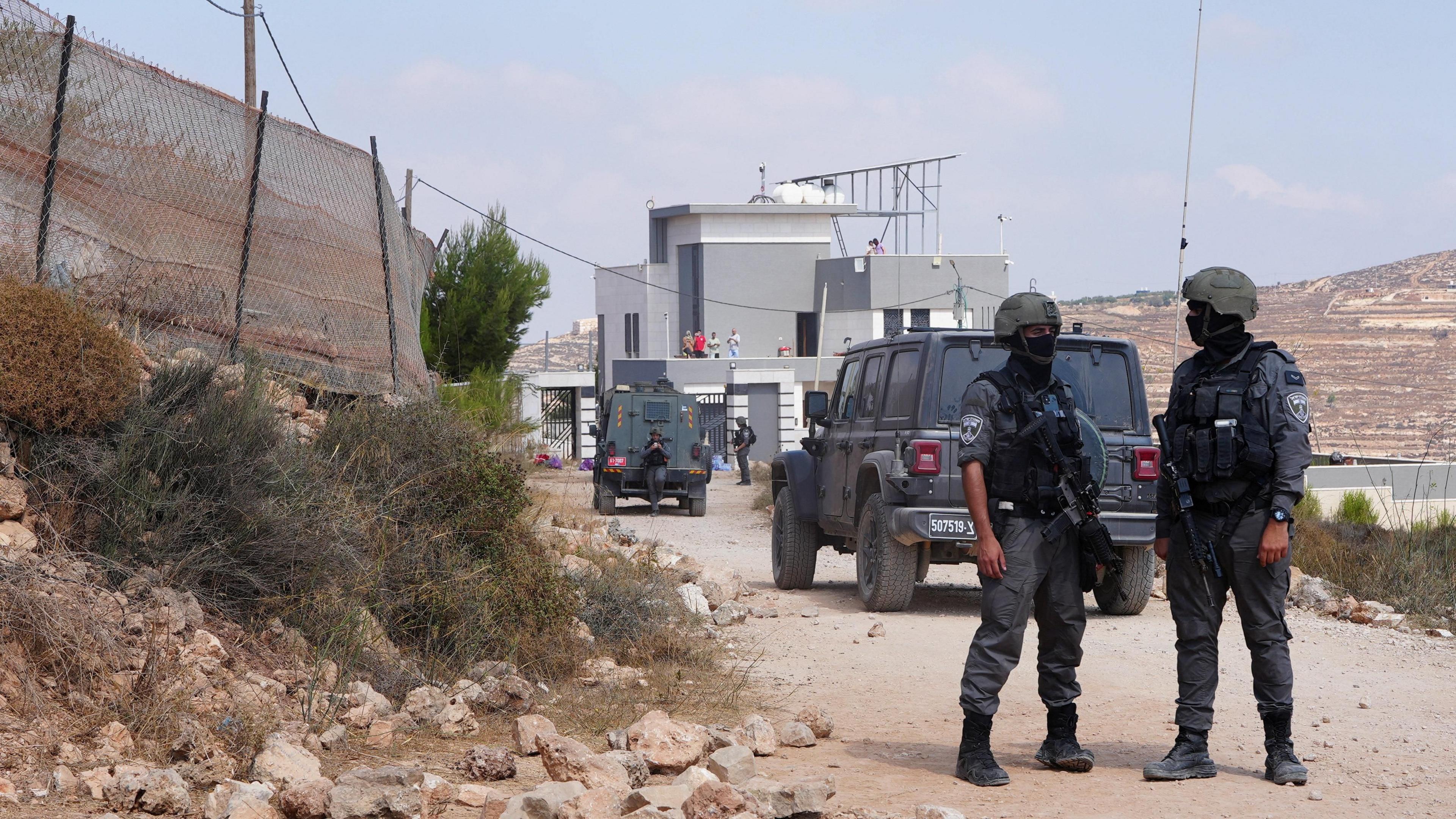 Aid Delivery Amid Siege: Activists Clash with Israeli Settlements in Qusra