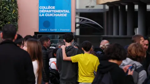 13-Year-Old Boy Stabs Teacher in France: A Disturbing Trend in School Violence