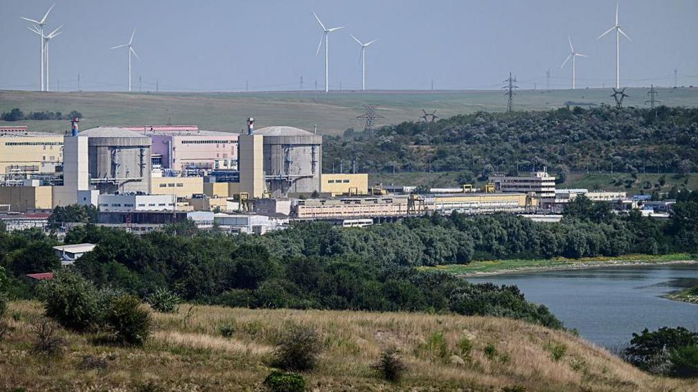 Romania Shuts Sole Nuclear Reactor as Danube River Levels Plummet in Heatwave