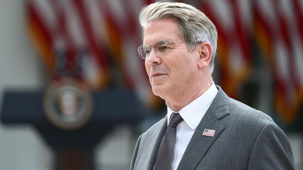 US Treasury Secretary Threatens "Economic D-Day" Against Iran, Escalating Global Sanctions
