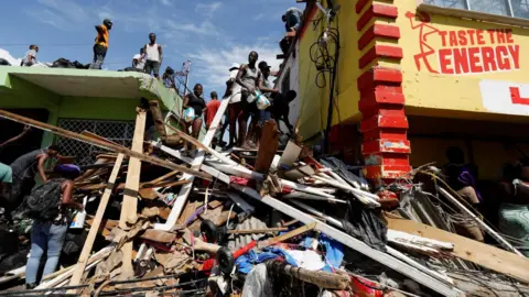 Hurricane Melissa Causes Destruction in the Caribbean: Over 19 Dead in Jamaica