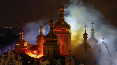 Nine Killed as Russian Strikes Hit Kyiv’s Historic Dormition Cathedral