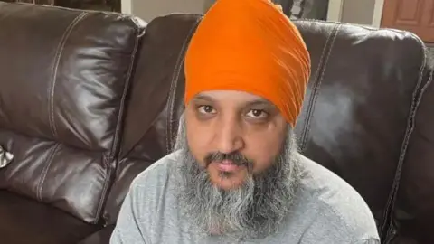 US Immigration Denies Medical Care to Sikh Man with Tumor in Detention