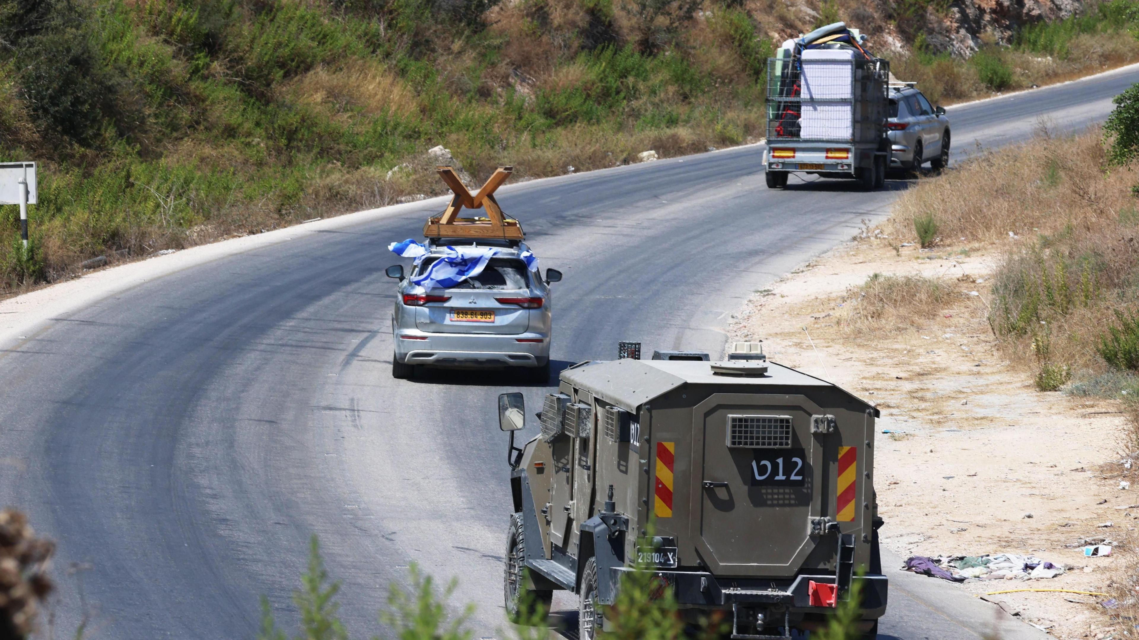 Kadim Settlement Reopened: Israeli Authorities Bring Families Back to West Bank