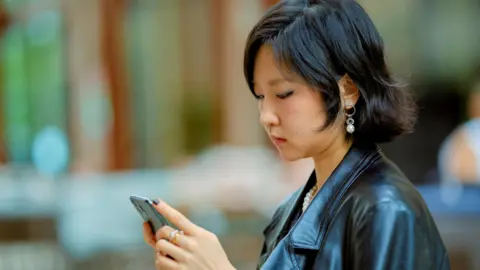 Exploring 'Are You Dead?': The App Revolutionizing Safety for Solo Dwellers in China