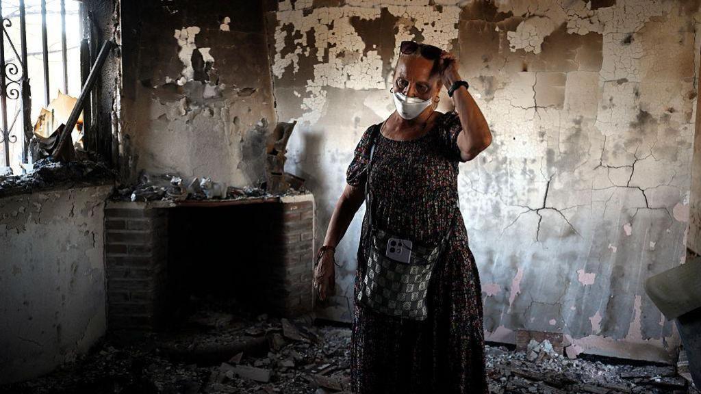 Thousands Return Home as Spain Braces for New Wildfire Heatwave