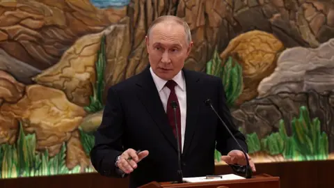 Putin Insists on Territorial Demands Ahead of Crucial US Talks