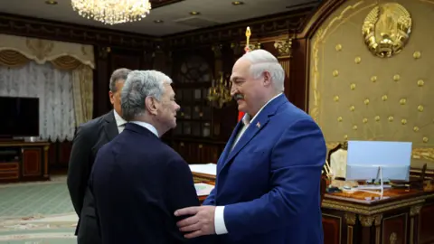 Prisoner Exchange: Belarus Releases Political Detainees in Sanctions Easing Deal with US