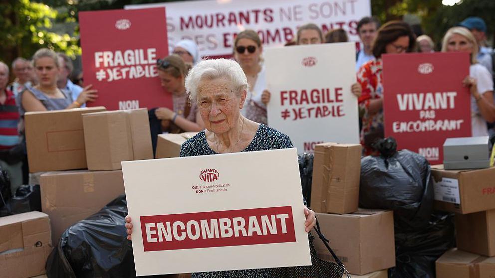 French Parliament Grants Assisted‑Dying Rights Amid Rigorous Safeguards