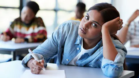 Rupee slump and visa tightening push Indian students to rethink overseas education