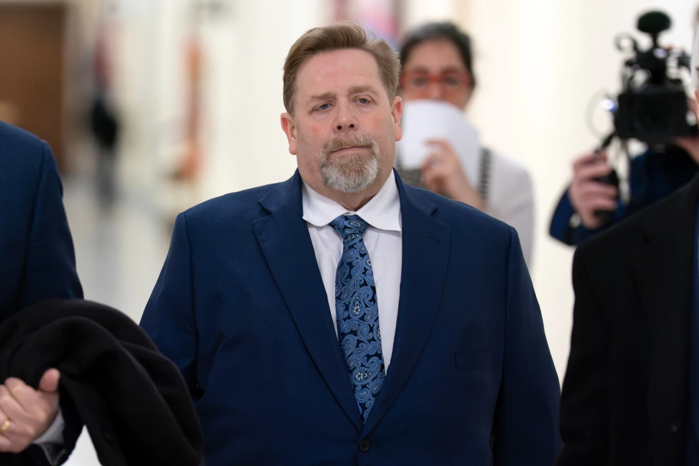 Epstein Attorney Claims Ignorance on Abuse During Testimony