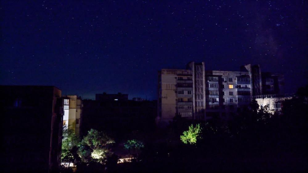 Ukraine Drone Attack Paralyzes Power Grid in Crimean City