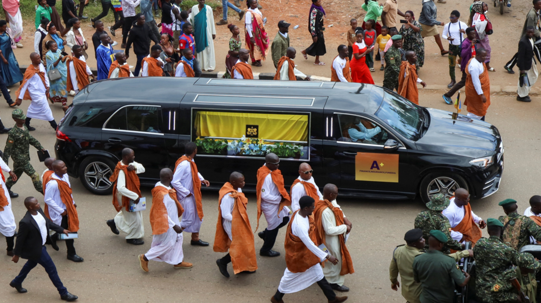 King Oyo of Uganda Burying Sparks Royal Succession Conflict