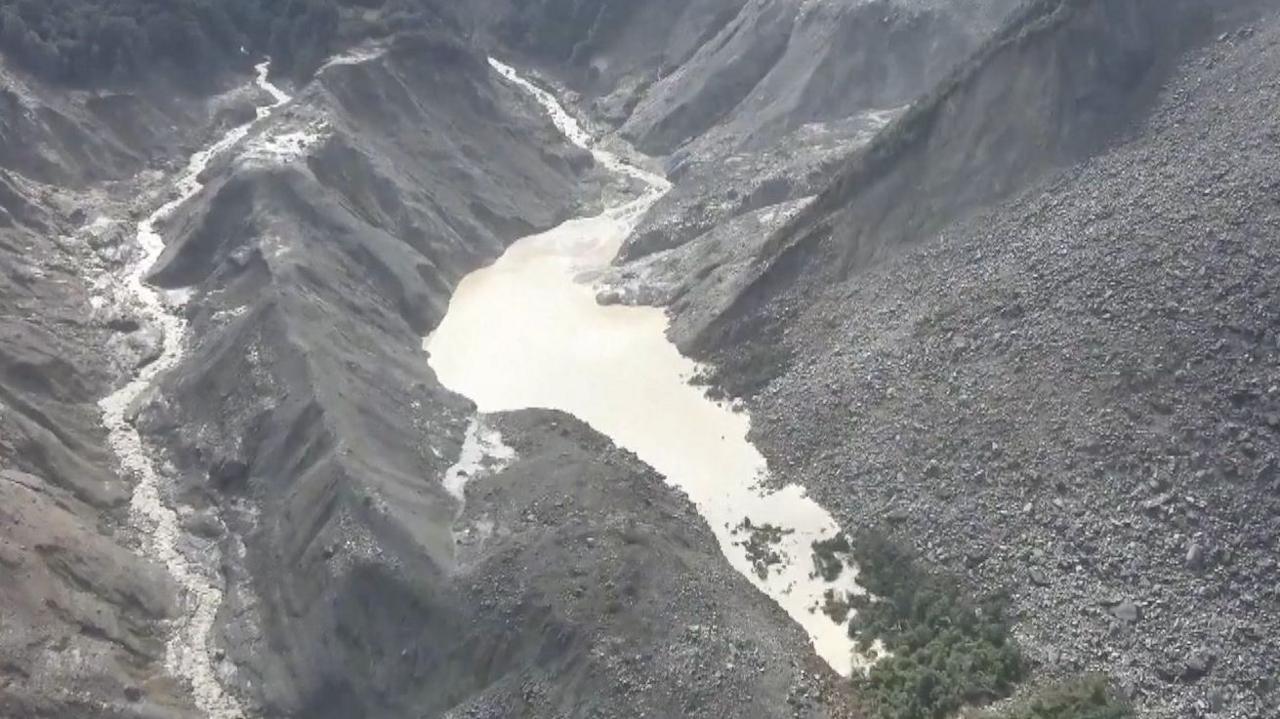 High‑Risk Breach: Newly Formed Lake Threatens Second Flood in China’s Nepal Border