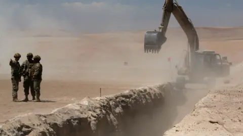 Chile's President Launches Border Barrier Project to Tackle Illegal Immigration