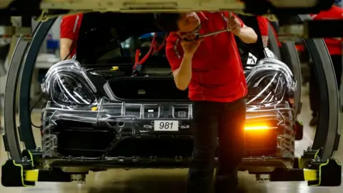 EU Modifies Plan to Phase Out Petrol and Diesel Cars by 2035