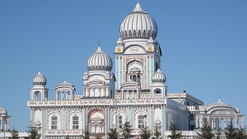 Stabbing at Edmonton Sikh Temple Highlights Rising Hate Crimes and Data‑Driven Responses