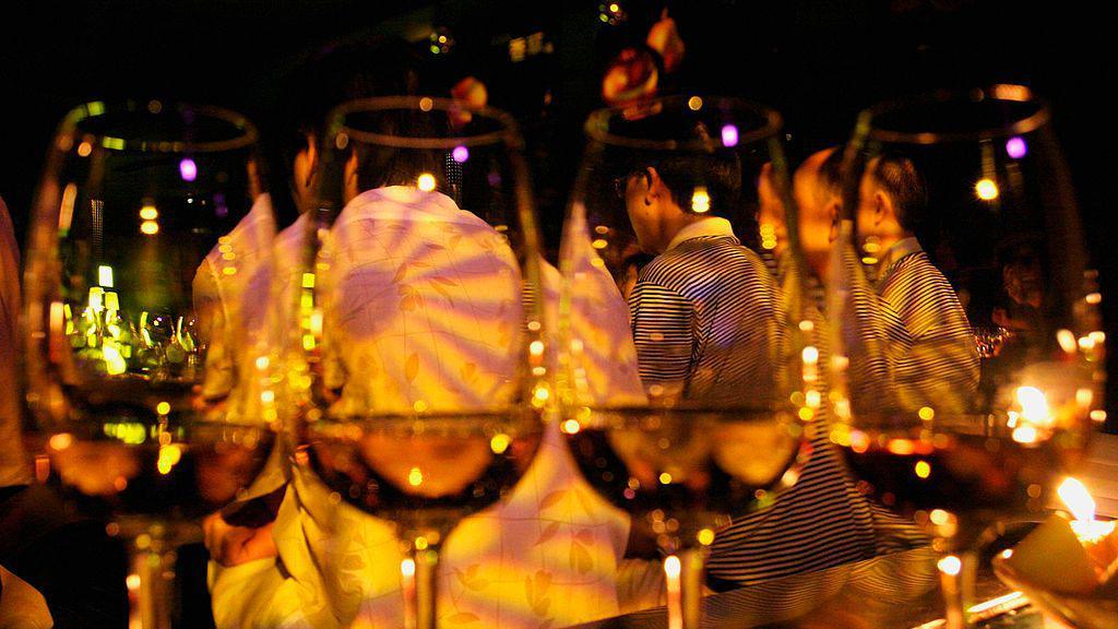 China’s Drinking Table Culture Under Fire: Official Sexual Assault Sparks Nationwide Outrage