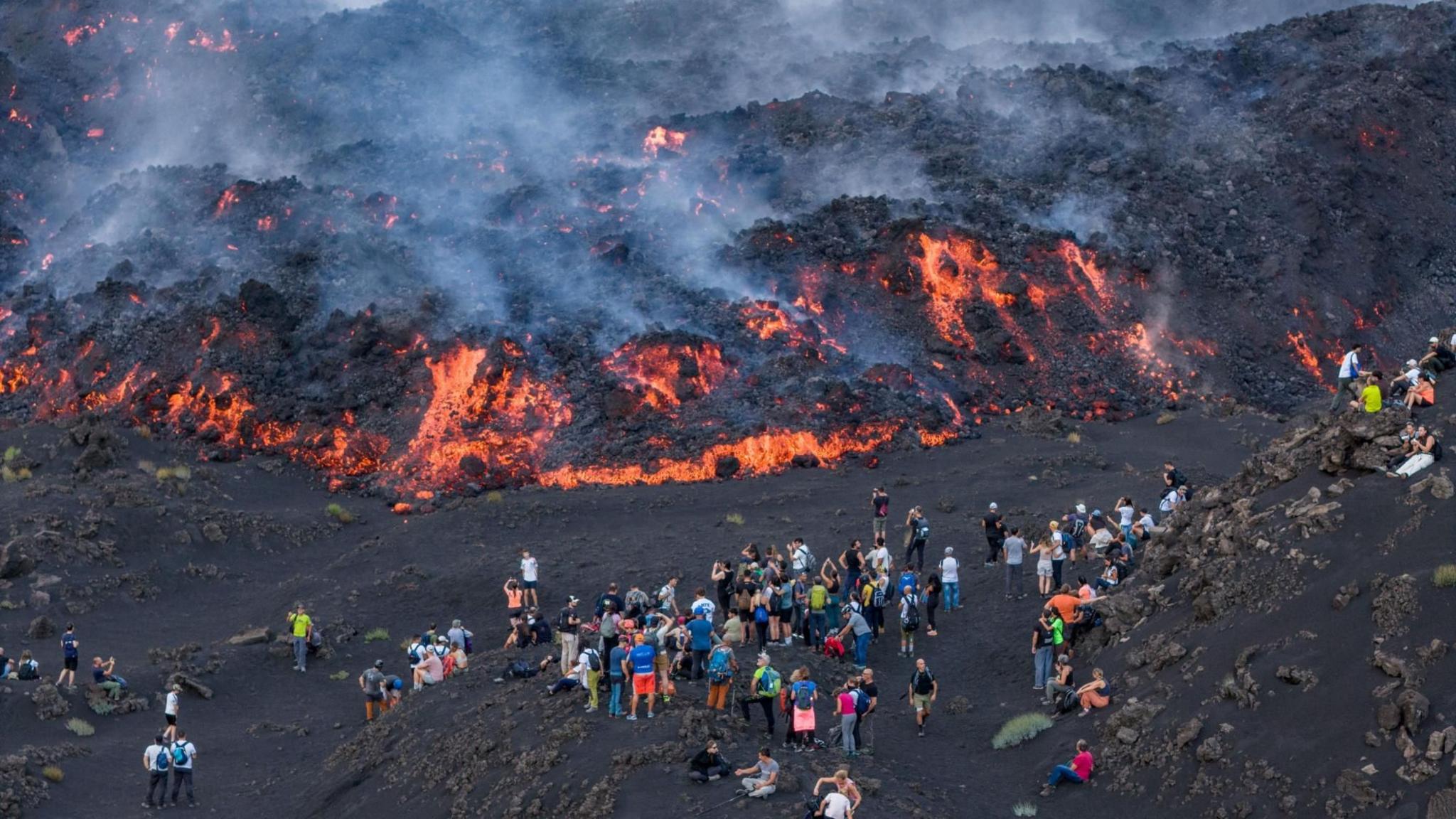 Lightning Fatality Highlights Risks of Volcanic Hiking