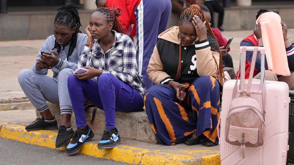 Nairobi Airport in Turmoil: Hundreds of Passengers Stranded